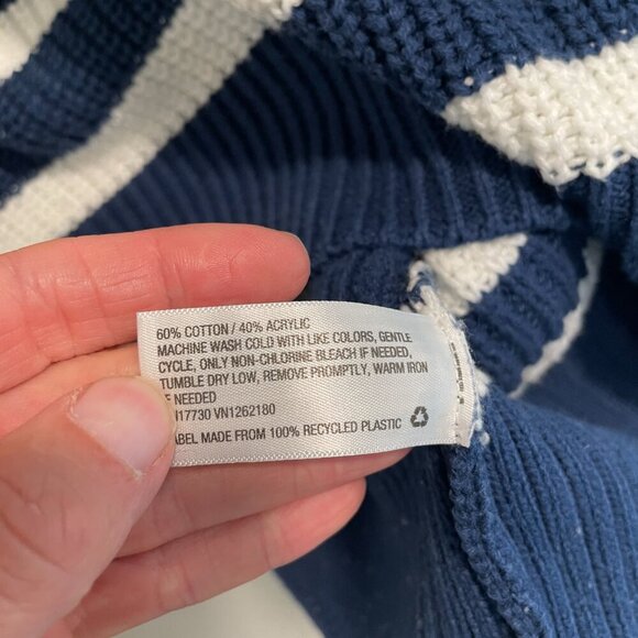 A New Day Navy & White V Neck Sweater Large - Picture 5 of 6